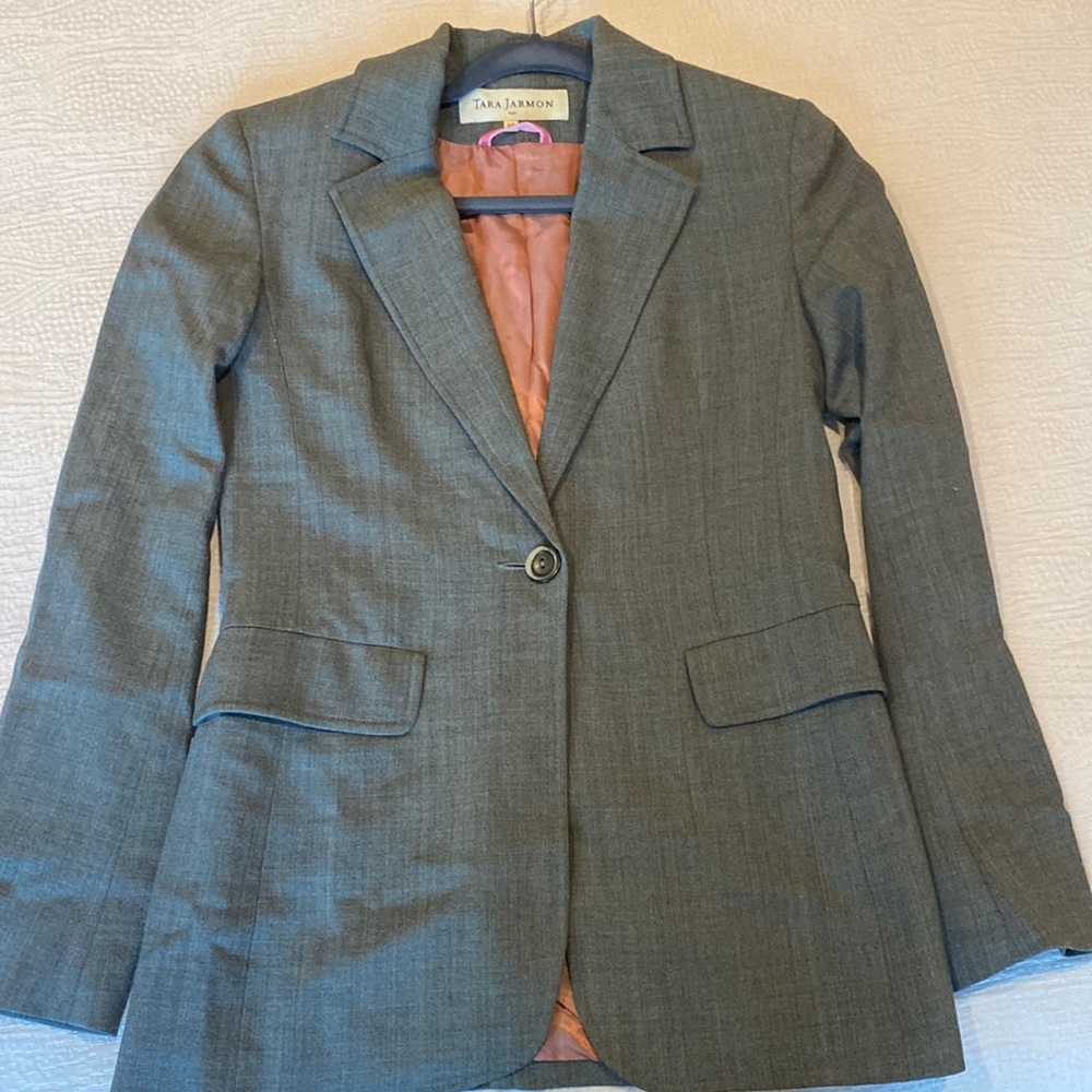 Tara jarmon jacket